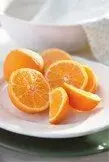 portocale pe o farfurie